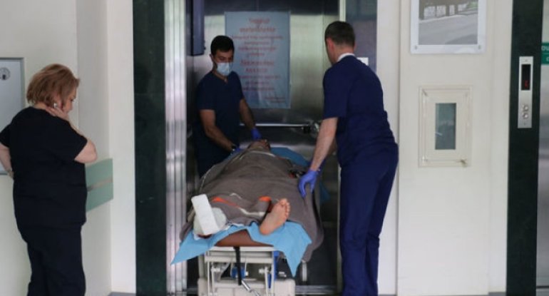 Cəbrayılda yaralanan erməni FHN dəstə komandirini Azərbaycan hərbçiləri xilas edib - FOTO