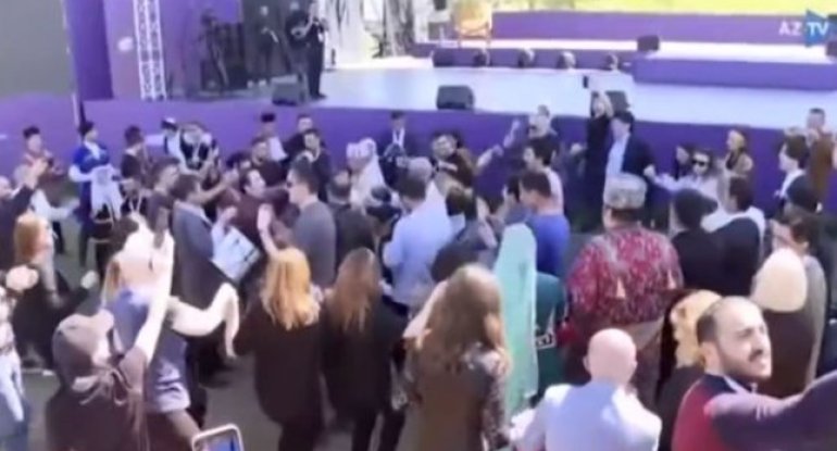 “Xarıbülbül” festivalında səhnə arxasında maraqlı anlar - VİDEO