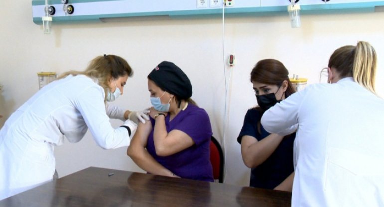 TƏBİB vaksindən sonra antitel yaranmaması iddiasına münasibət bildirdi - FOTO