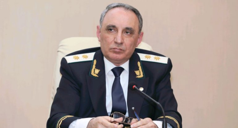 Baş prokuror Dağlar Zeynalovu vəzifədən azad etdi - FOTO