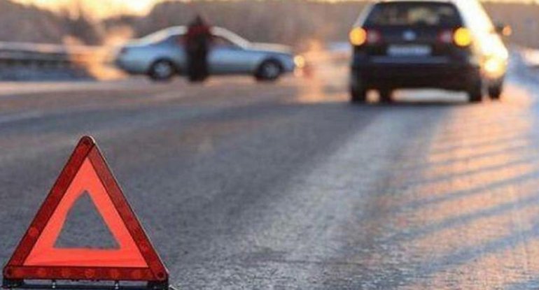 Bakıda yol qəzasında yeniyetmə xəsarət aldı