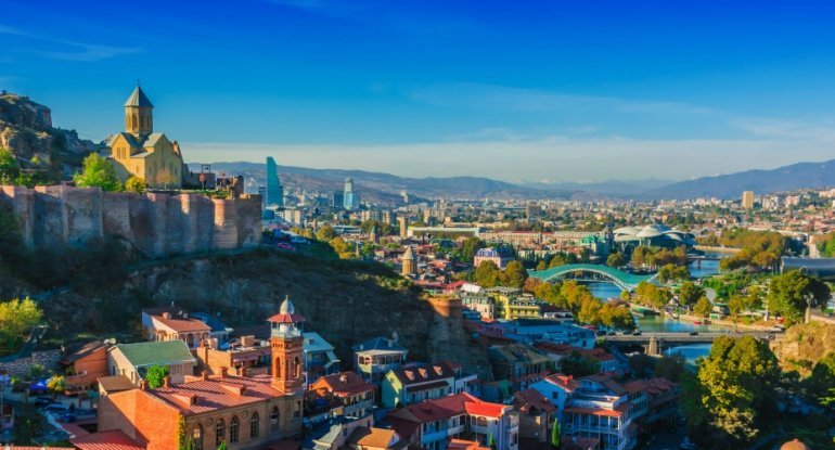 Gürcüstan yeni turizm mövsümünü açıq elan edib