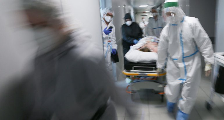 Moskvada yeni aqressiv koronavirus növü yayıldığı bildirilir
