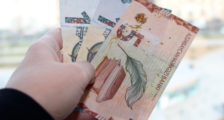 Manat xarici valyutalar qarşısında bahalaşıb
