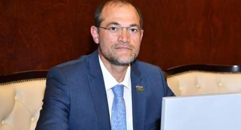 Bu qanunun əleyhinə səs verməklə təsəlli tapıram - Razi Nurullayev