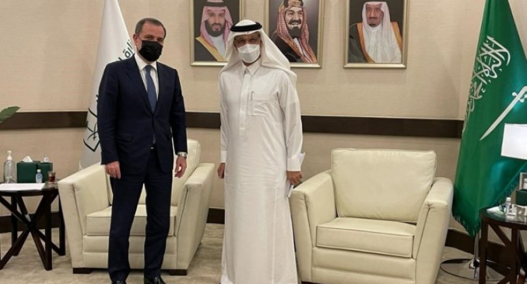 Ceyhun Bayramov Səudiyyə Ərəbistanının investisiya naziri ilə görüşüb