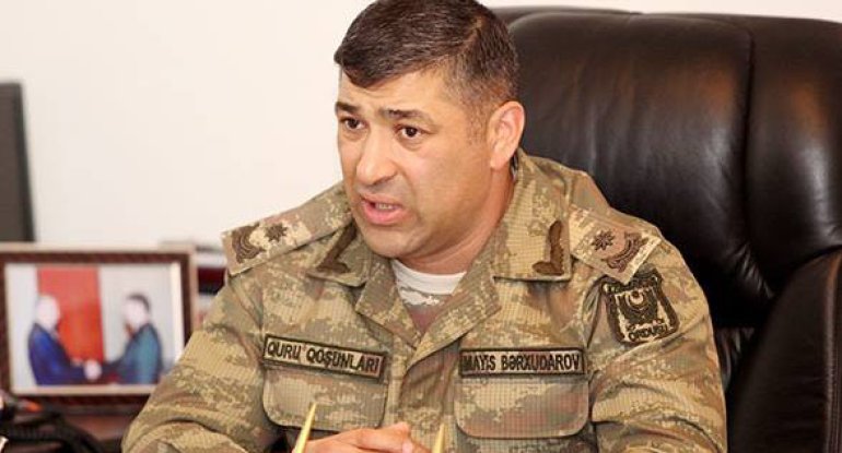 Prezident Bərxudarovun qardaşlarını da mükafatlandırdı