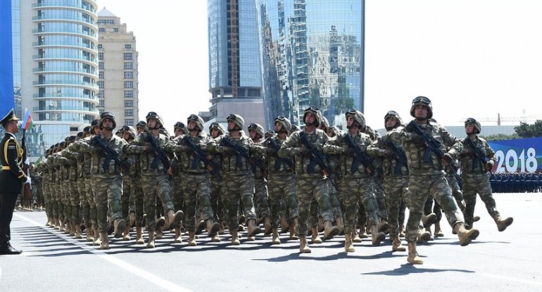Bir qrup hərbçi “Hərbi xidmətlərə görə” medalı ilə təltif edilib
