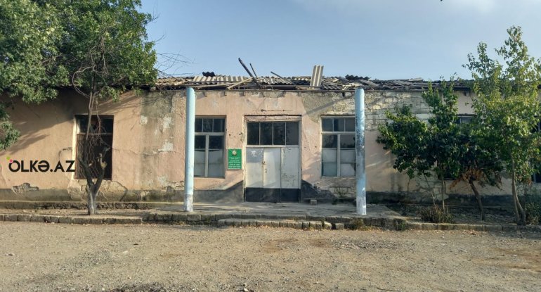 Sakinlərdən narazılıq: Bizə bu şəraitdə vaksin vurulur - FOTOLAR