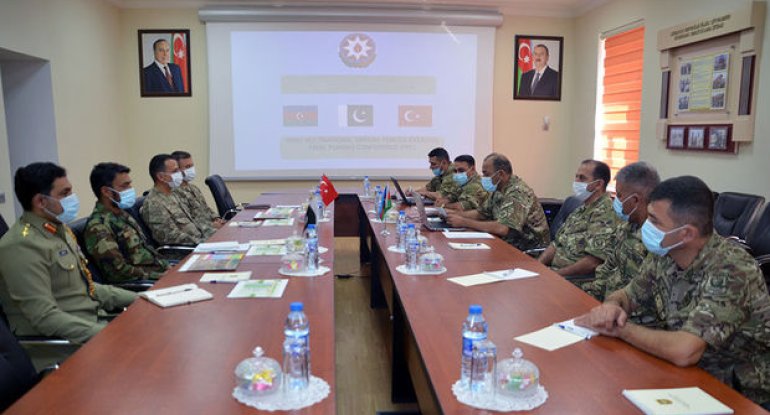 Azərbaycan, Pakistan və Türkiyə XTQ nümayəndələri Bakıda təlimləri müzakirə etdi