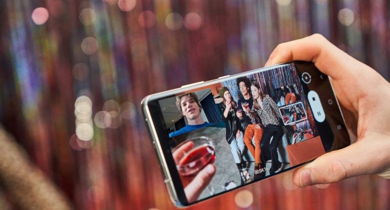 Samsung-un Mədəniyyət Nazirliyi ilə birgə layihəsi: “Sənət kainatına səyahət”.