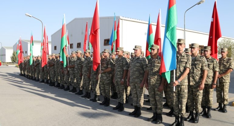 Azərbaycan və Türkiyə hərbçiləri Pirəkəşküldən Acıdərə qədər yürüş edib