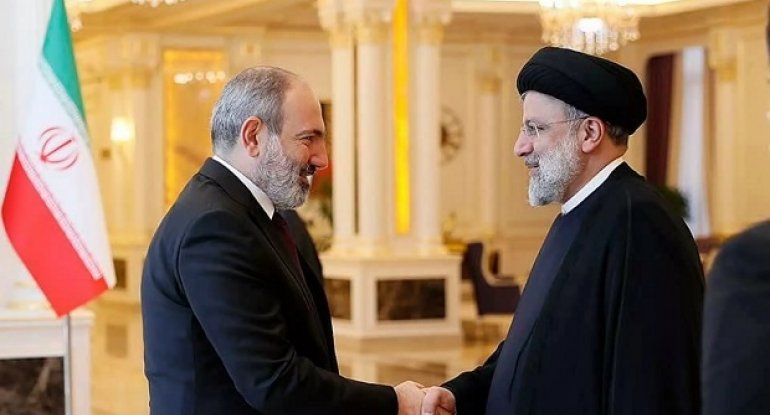 Paşinyanla İran prezidenti İbrahim Rəisi görüşüb