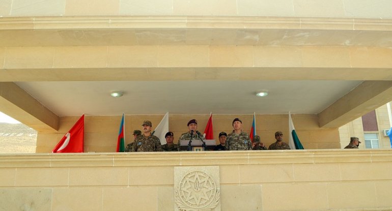 Hikmət Mirzəyev xüsusi təyinatlılardan danışdı