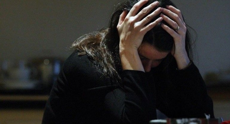 Depressiyanın və psixi problemlərin gəzməklə müalicəsi – Terapetdən TÖVSİYƏ