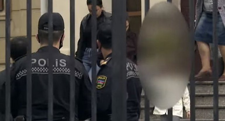 Polis arvadına 15 dəfə atəş açıbmış... - VİDEO