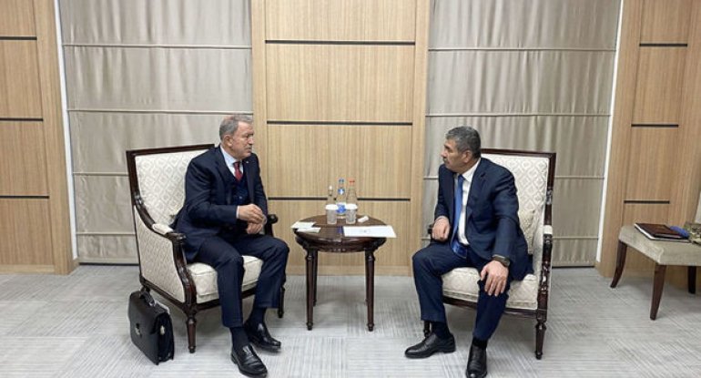 Zakir Həsənov Hulusi Akarla görüşdü