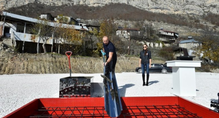 Şuşada Daşaltı məscidinin təməli qoyulub - FOTO