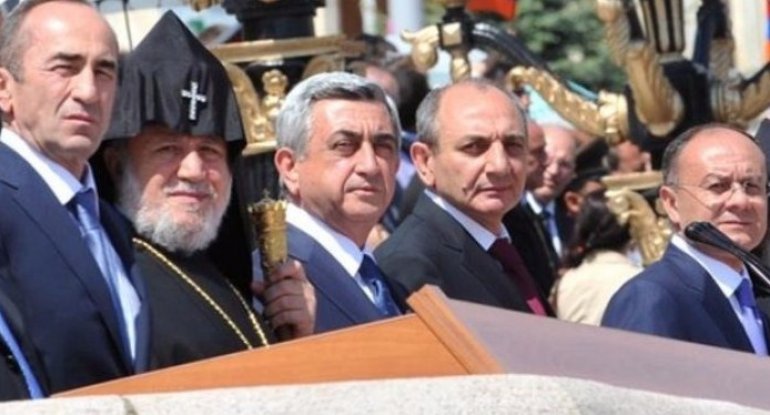 “Sərhədsiz Ermənistan” modeli: Qarabağ klanı erməniləri “geopolitik intihara” çağırır  