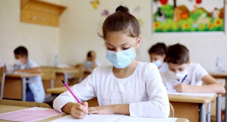 Daha bir məktəb koronavirusa görə bağlandı
