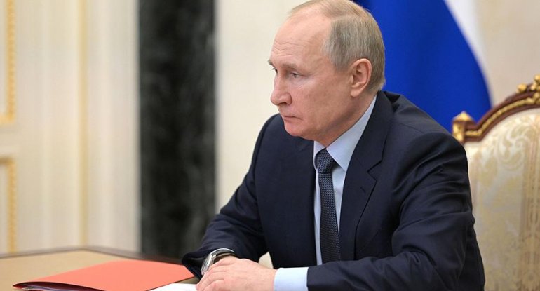 Rusiya prezidenti Putinin içdiyixa0- Möcüzə qarışım