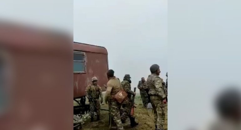 Sosial şəbəkələrdə paylaşım edən hərbçilər Ordudanxa0tərxis edildi