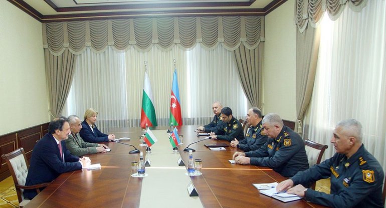 Kərim Vəliyev Bolqarıstan generalının nümayəndə heyəti ilə görüşüb - FOTO