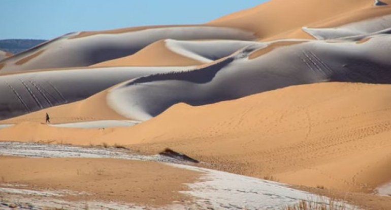 Sahara səhrasına 43 il sonra qar yağdı - FOTO
