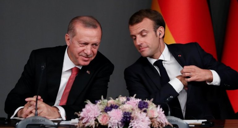 Ərdoğan Makrona 