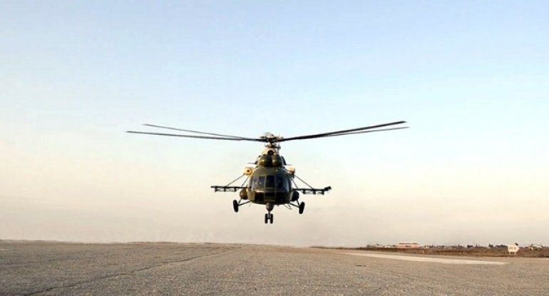 Helikopterlərlə uçuş məşqləri keçirilib - VİDEO