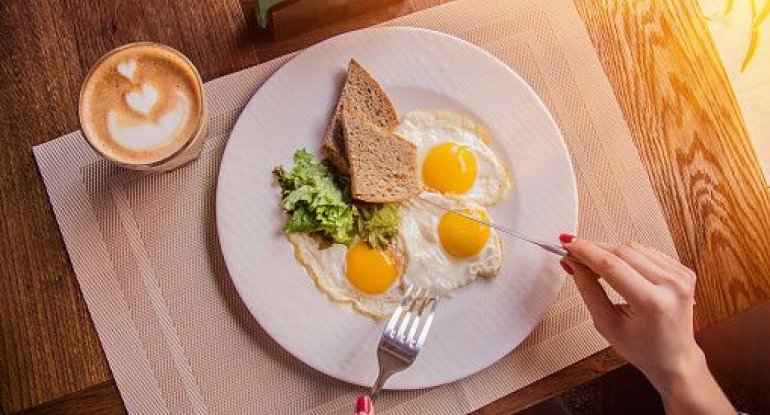 Həftədə neçə ədəd yumurta yemək olar?