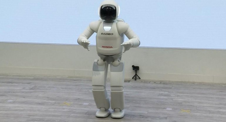 Məşhur robot təqaüdə çıxdı - VİDEO