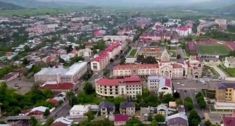 Xankəndi kilsəsindəki “dua”, ermənilərin Fərrux şəhidlərinə iddiasıxa0və 5 aprelə təyin olunan mitinq