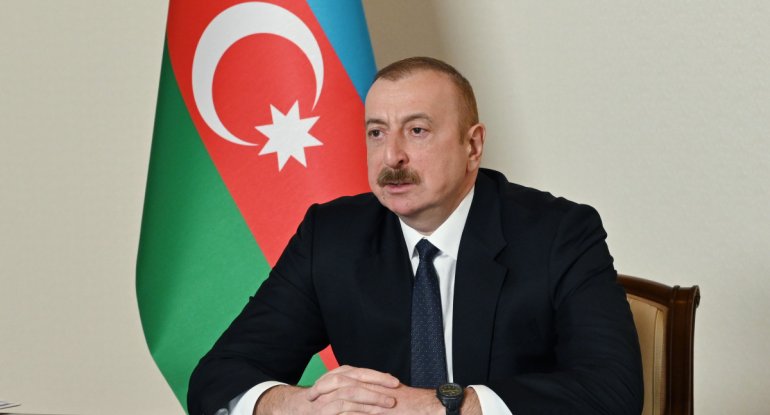 Dövlət başçısı Azərbaycan ordusunda aparılan struktur islahatlarından danışıb