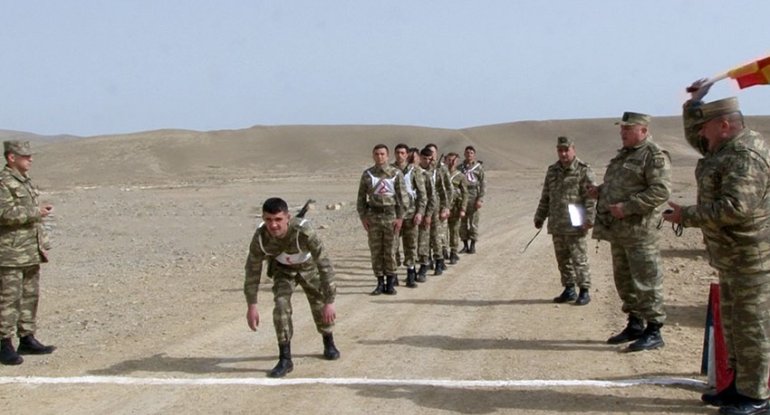 Azərbaycan Ordusunda hərbiləşdirilmiş kros birinciliyi keçirilib