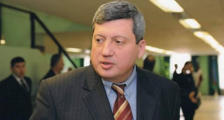 Sabiq nazir: Rusiya Cənubi Qafqazdan gedir, yerini Türkiyəyə verir