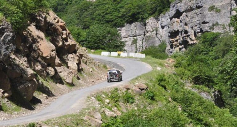 Ötən gün bağlanan Quba-Xınalıq yolu açıldı