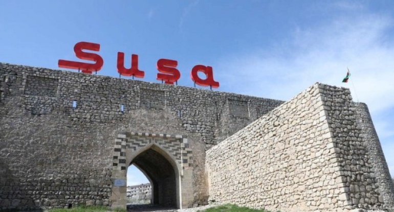 IX Qlobal Bakı Forumunun iştirakçıları Şuşaya gediblər