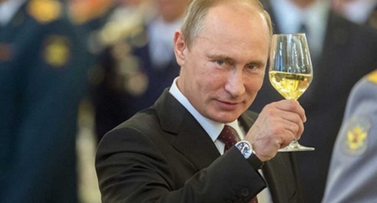 Putin SSRİ-nin 100 illiyinə “sürpriz” hazırlayır