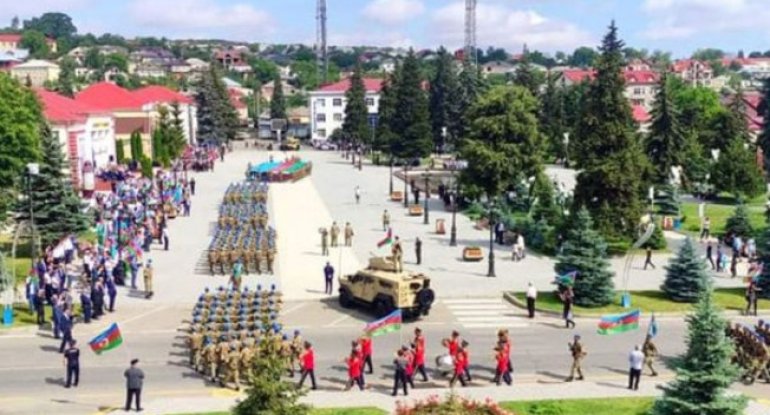 Silahlı Qüvvələr Günü münasibətilə Azərbaycan Ordusunda silsilə tədbirlər keçirilib - FOTO/VİDEO