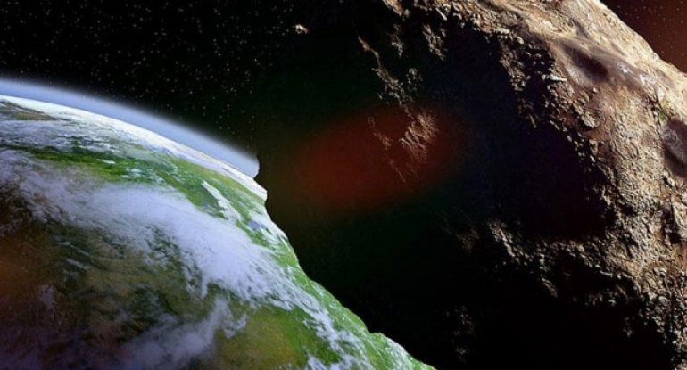 Yerə asteroid yaxınlaşır