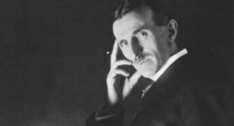 Süni ildırım yaratdı, dünyanı böləcəyini iddia etdi: Nikola Tesla kimdir?