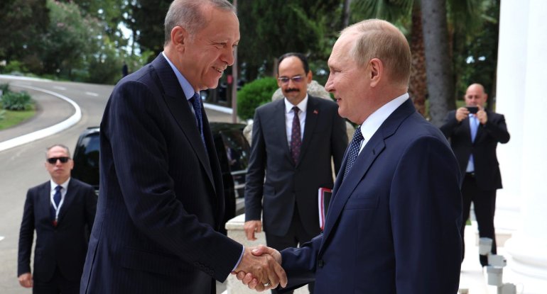 Rusiya Türkiyənin önündən çəkilir: Ərdoğan Putinlə necə anlaşa bildi...