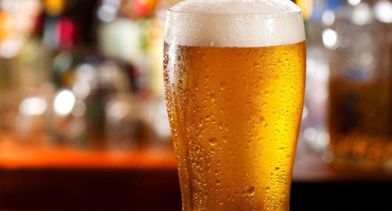 Pivə daha çox kişilərə, yoxsa qadınlara zərər verir?