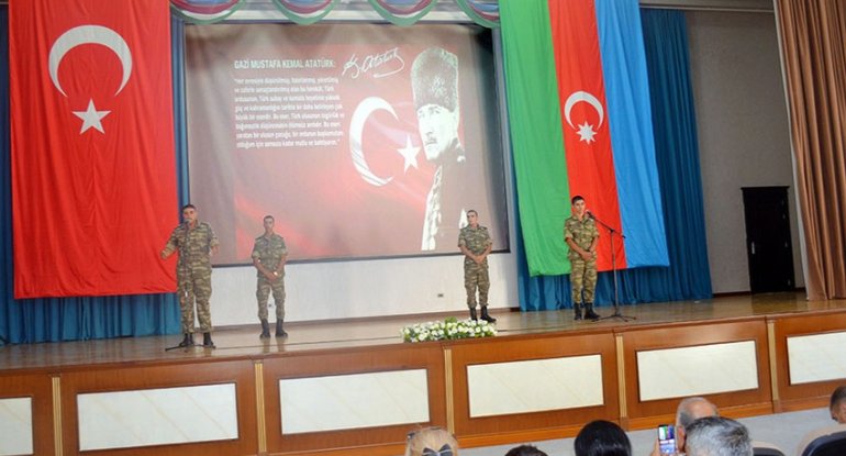 Hərbi İnstitutda Türkiyənin Zəfər Bayramı qeyd olundu - VİDEO
