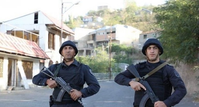 Azərbaycan polisi Laçın şəhərində xidmət başında - FOTO