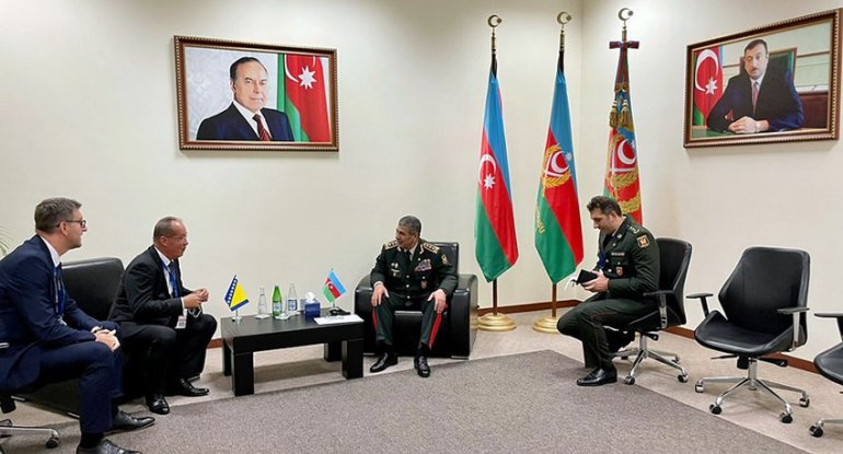 Azərbaycan ilə Belarus arasında hərbi əməkdaşlıq məsələləri müzakirə edilib