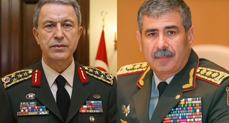 Azərbaycan və Türkiyə müdafiə nazirləri arasında telefon danışığı olub