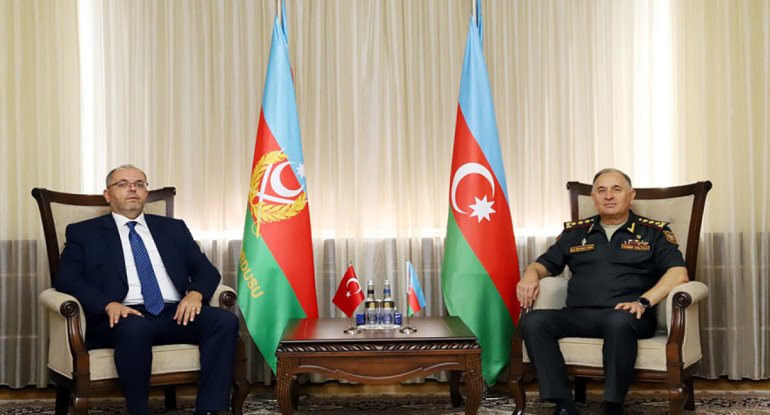 Kərim Vəliyevxa0Erhan Afyoncu ilə görüşüb - FOTO