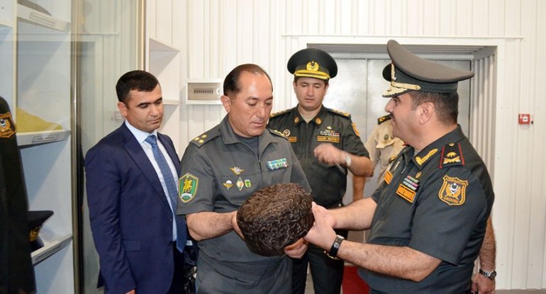 Azərbaycan-Özbəkistan hərbi əməkdaşlığı müzakirə edilib - FOTO